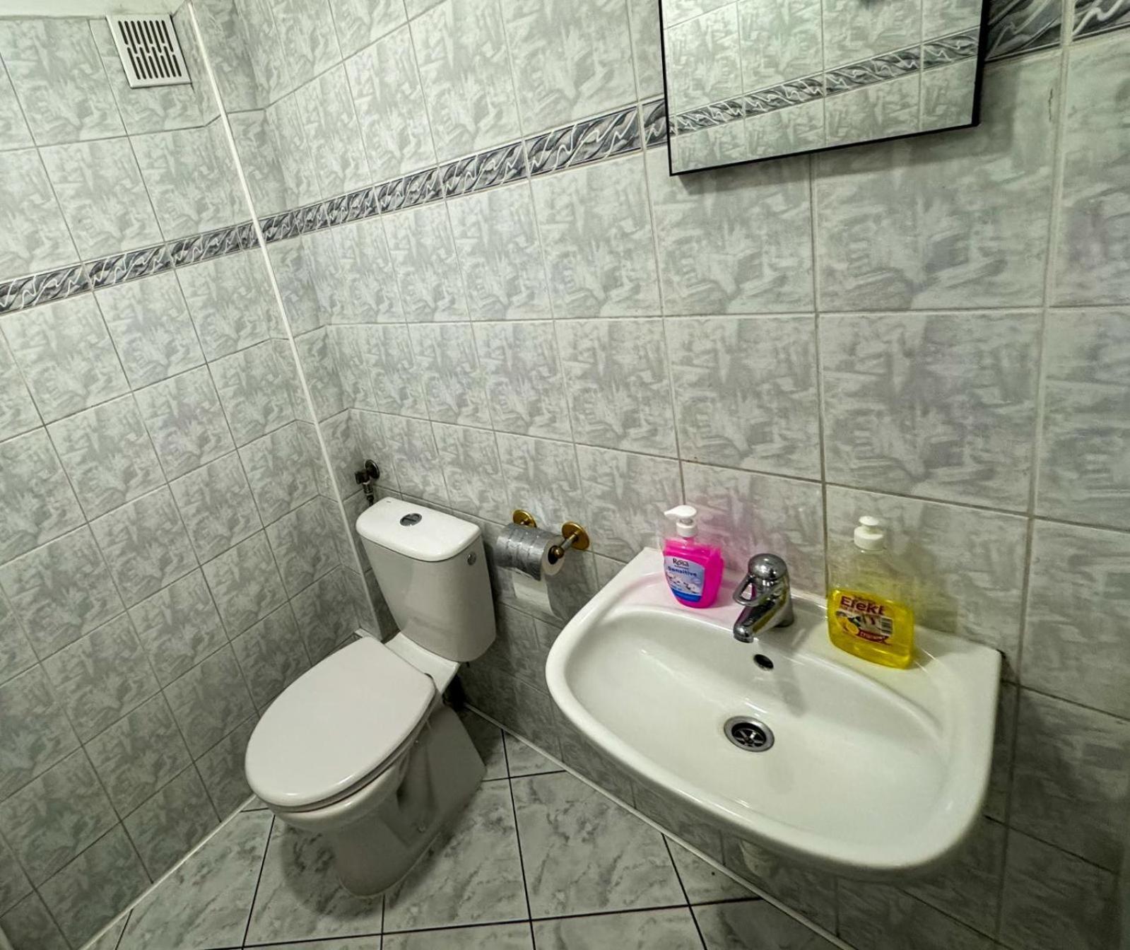 Fantastic Waw - Ns42 Room En Warsawa Bagian luar foto